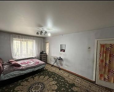Кыймылсыз мүлк: 2 бөлмө, 1111 м², 105-серия, 4 кабат — 1