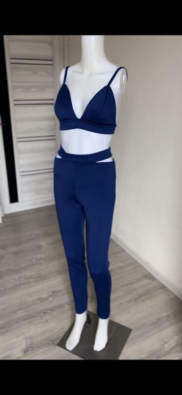 İdman geyimləri: Elaqe ucun wp — 19