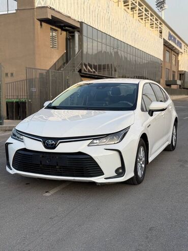 авто в рассрочку без первоначального взноса: Toyota Corolla: 2019 г., 1.8 л, Вариатор, Гибрид, Седан