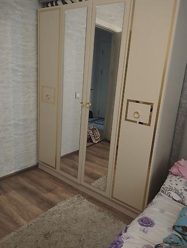 desmalar: . Geniş tutumlu paltar dolabı 1 aydi almisam hec bir prablemi — 1