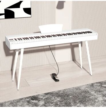 Музыкальные инструменты: Цифровое пианино на 88 клавиш. В комплекте есть все необходимое для