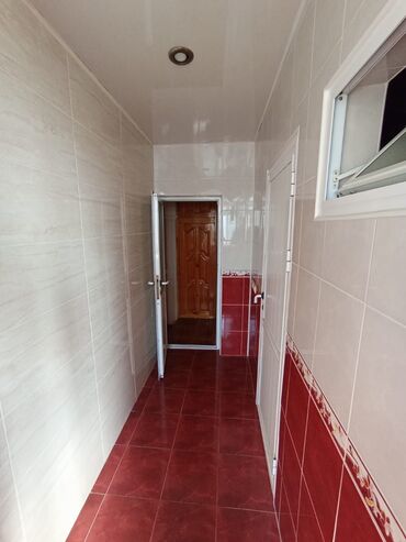 Köhnə tikili: Gəncə şəhəri, Abbas Səhhətdə 9 mərtəbənin 7ci mərtəbəsində yerləşən 3 — 8