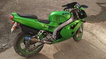 lexus ls400: Kawasaki ZXR 400 — классический спортбайк в фирменном зелёном цвете — 4