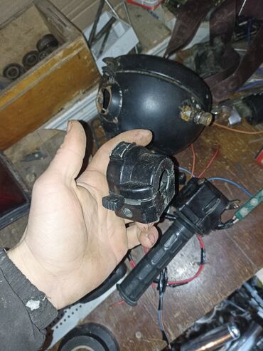 Motosiklet hissələri: Motosiklet Minsk125 vosxod ramaya yilib mator yığmaq lazımdı arxa — 27