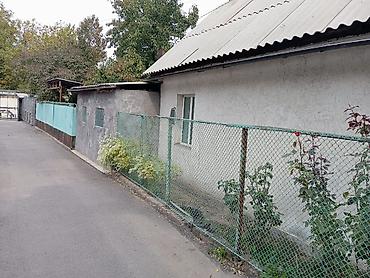 Продажа коттеджей и домов: Срочно!!! Продаются 2 небольших дома на одном участке 5с., в районе — 8