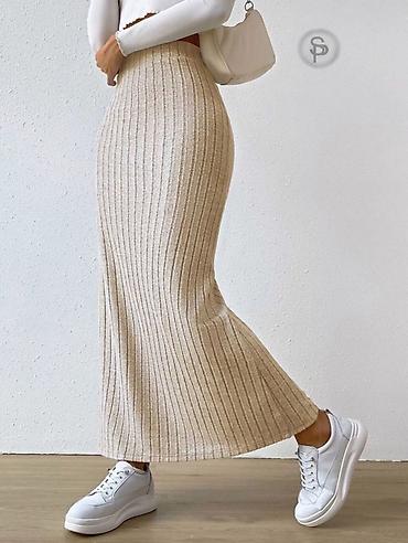 Suknje: 🔥Rebrasta ženska maxi suknja sa visokim strukom
✅1450 din — 5