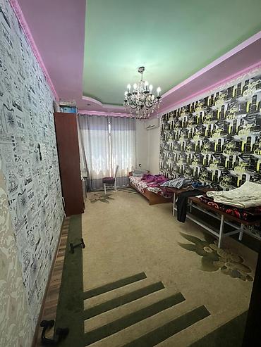 Продажа коттеджей и домов: 🏡 Продаётся: 2-этажный особняк с подвалом — 400 м² 📍 Локация: Бишкек — 12
