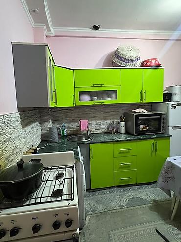 Прямые диваны: Продаётся диван-кровать. - Тип: прямой, раскладной - Механизм — 6
