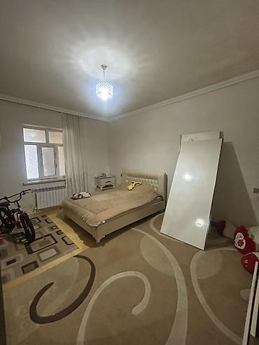 sekide satilan evler 2025: Hovsan kendde 3 otaqli ev satisa cixdi. sahesi 4 sotdur. geniş heyeti — 4