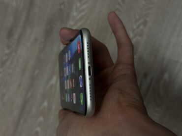 Apple iPhone: IPhone 11, Новый, 64 ГБ, Белый, Кабель, Чехол, 73 % — 3