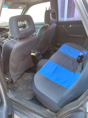 Audi: Audi 100: 1992 г., 2.3 л, Механика, Бензин, Седан — 9