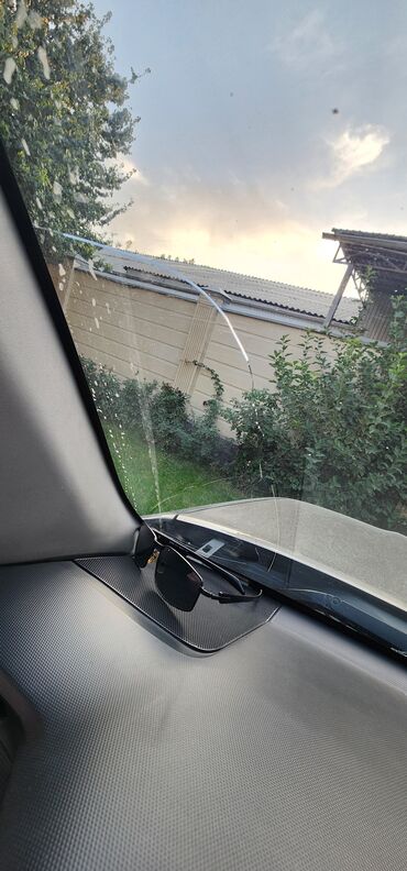 Toyota: Toyota 4Runner: 2013 г., 4 л, Автомат, Бензин, Внедорожник at lalafo.kg — 9 Toyota: Toyota 4Runner: 2013 г., 4 л, Автомат, Бензин, Внедорожник — 9