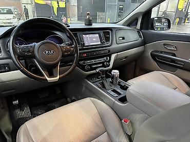 Kia: Kia Carnival: 2019 г., 2.2 л, Автомат, Дизель, Минивэн — 13