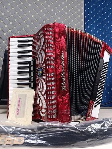 Аккордеоны: Аккордеондор сатылат.Привозной Кыргызстанда ойнолбогон.Weltmeister — 1