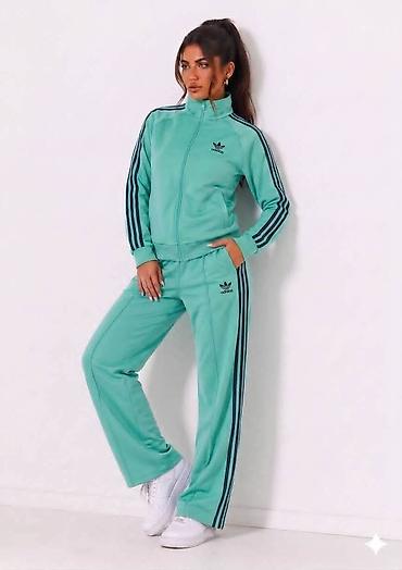 sani fit: Stigle 🙂 ADIDAS MODEL 🔝 EXTRA KVALITET 💯% Materijal: MOKRA LIKRA — 1