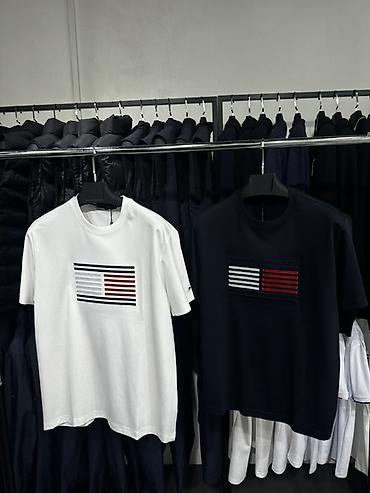 Футболки: Мужская футболка, Стандарт, Moncler, Новый, цвет - Белый, Бесплатная доставка — 2