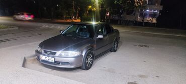 Honda: Honda Accord: 2001 г., 1.8 л, Автомат, Бензин, Седан