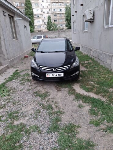 Hyundai: Hyundai Solaris: 2015 г., 1.6 л, Механика, Бензин, Седан