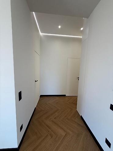 Продажа квартир: 3 комнаты, 122 м², 3 этаж — 15