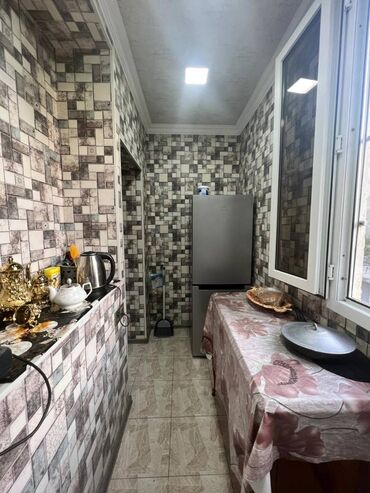 Köhnə tikili: Bakı, Qaraçuxur qəs., 2 otaqlı, Köhnə tikili, 40 kv. m — 7