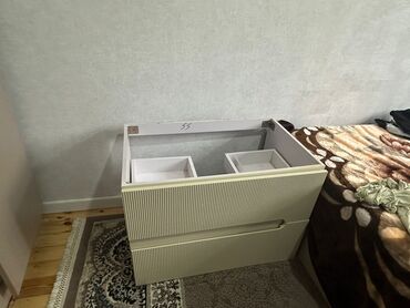 devit 3 ampul qiyməti: Moydadırın alt hissesi satılır,60 azn