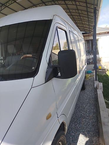кузуп спринтер: Жүк ташуучу унаа, Mercedes-Benz, Стандарт, 3 т, Колдонулган — 2