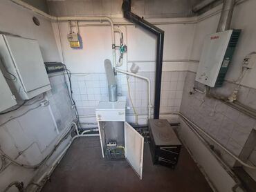 Продажа домов: Дом, 200 м², 6 комнат, Агентство недвижимости at lalafo.kg — 17 Продажа домов: Дом, 200 м², 6 комнат, Агентство недвижимости — 17