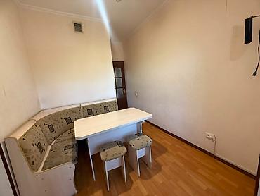 60: 3 комнаты, 80 м², 2 этаж, Косметический ремонт — 1
