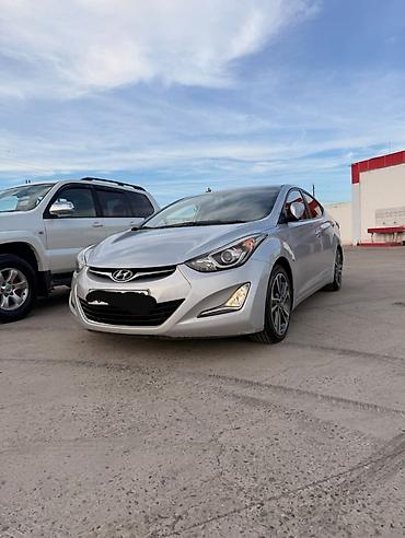 ford transit mikroavtobus: Hyundai Elantra: 1.6 л | 2015 г. Седан — 1