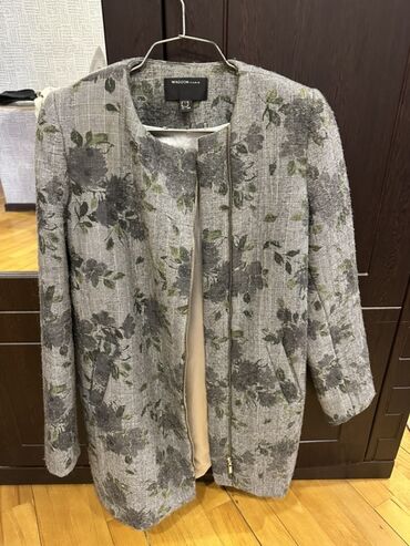 женские шарфы снуды: Пальто, Waggon, XS, цвет - Серый at lalafo.az женские шарфы снуды: Пальто, Waggon, XS, цвет - Серый