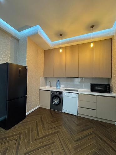 Mənzillər: 2 otaqlı, Yeni tikili, 90 kv. m — 10