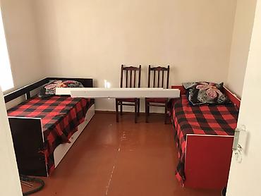 Həyət evləri və villaların satışı: 3 otaqlı, 65 kv. m, Kredit yoxdur, Orta təmir — 15