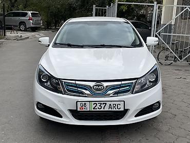 sonata uf: BYD F3: 2017 г., 1.6 л, Автомат, Электромобиль, Седан — 3