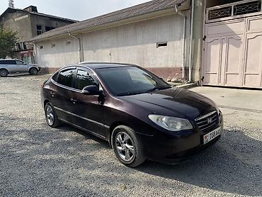 зеркадо: Hyundai Elantra: 2010 г., Механика, Бензин, Седан — 2
