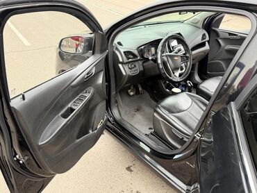 Chevrolet: Chevrolet Spark: 2016 г., 1 л, Автомат, Бензин, Хэтчбэк — 8