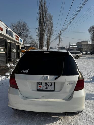 Honda: Honda Fit: 2005 г., 1.5 л, Автомат, Бензин, Хэтчбэк — 4