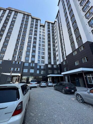 квартира с панорамными окнами: 2 комнаты, 62 м², Элитка, 4 этаж, Дизайнерский ремонт