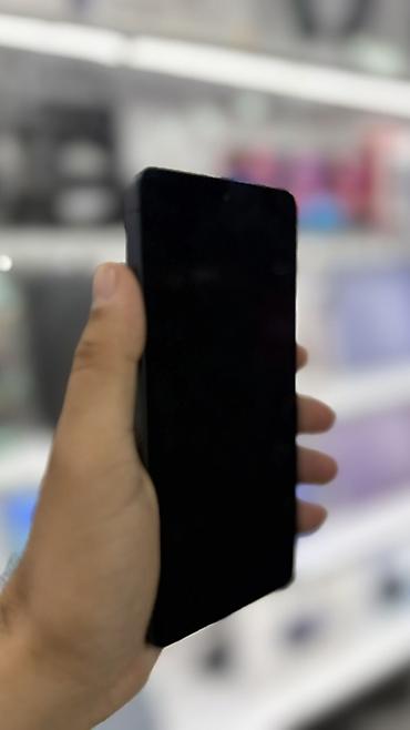 Техника и электроника: Samsung Galaxy S26 Ultra, цвет - Черный, Беспроводная зарядка — 2