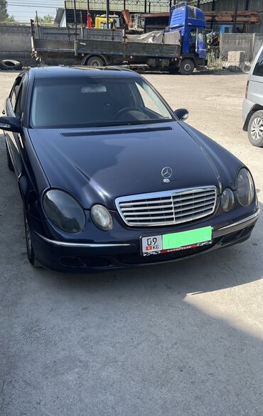 Транспорт: Mercedes-Benz E 220: 2002 г., 2.2 л, Автомат, Дизель, Седан