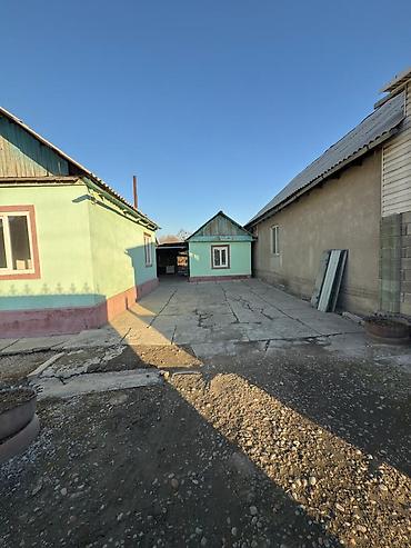 Продажа коттеджей и домов: 🔷 ПРОДАЁТСЯ САМАННЫЙ ДОМ — с. Кожомкул, ул. Красноармейская, недалеко — 2