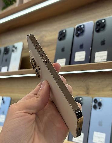 iphone 67: IPhone 14 Pro, 128 GB, Matte Gold, Zəmanət, Simsiz şarj, Face ID — 4