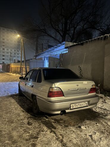 некся 2006: Daewoo Nexia: 2006 г., 1.6 л, Механика, Бензин, Седан