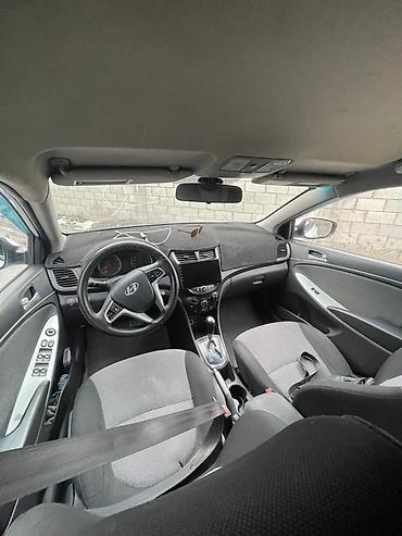 Hyundai: Hyundai Solaris: 2014 г., 1.6 л, Автомат, Бензин, Седан — 5