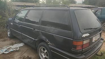 агенство ош: Volkswagen Passat: 1990 г., 1.8 л, Кол менен иштөөчү, Бензин, Универсал — 4