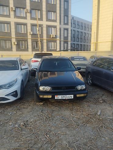 Volkswagen Golf: 1993 г., 1.6 л, Механика, Бензин, Хэтчбэк — 3