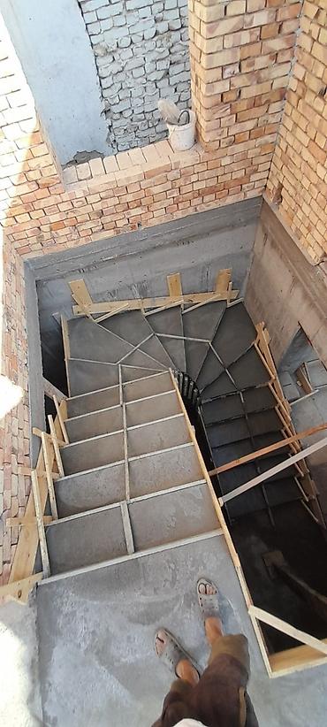 Лестницы и комплектующие: Монолитная лестница из бетона, предназначенная для установки внутри — 6