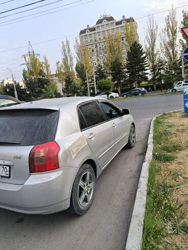 tayota runx: Toyota Allex: 2001 г., 1.5 л, Автомат, Бензин