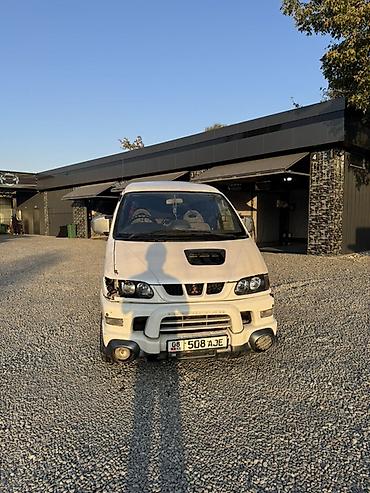 Mitsubishi Delica: 2002 г., 2.8 л, Автомат, Дизель, Минивэн