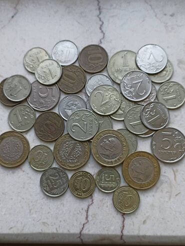 Sikkələr: Россия -27 штук + Турция -9 штук. За все -7 манат. Rossiya -27 eded +