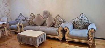 Divan,2 kreslo və pufik-satılır 420 azn.Həm divan,həm kreslolar açılır lalafo.az -da Divan,2 kreslo və pufik-satılır 420 azn.Həm divan,həm kreslolar açılır